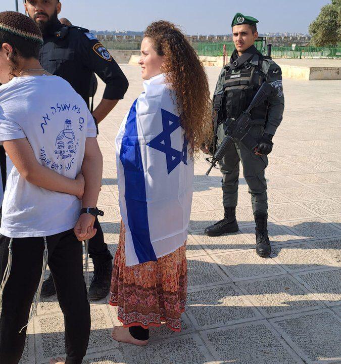 (Русский) Израиль. Девочек-подростков арестовали за прогулку с израильским флагом на Храмовой горе
